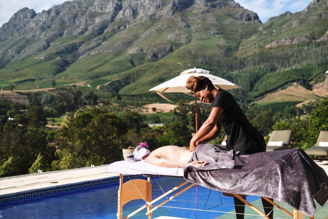 Alluvia Boutique Winery & Luxury Accommodation Stellenbosch Bagian luar foto Massage