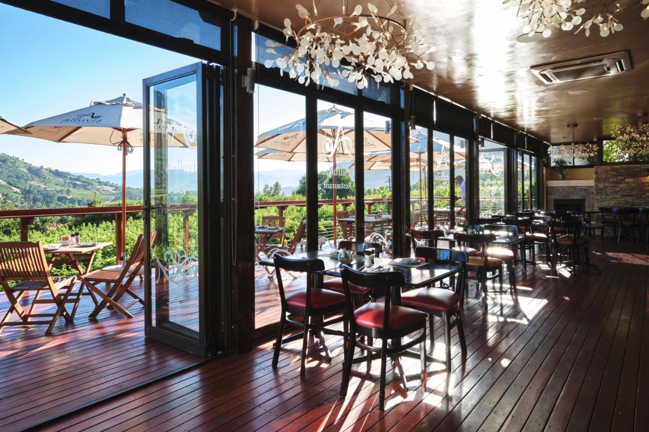 Alluvia Boutique Winery & Luxury Accommodation Stellenbosch Bagian luar foto Restaurant